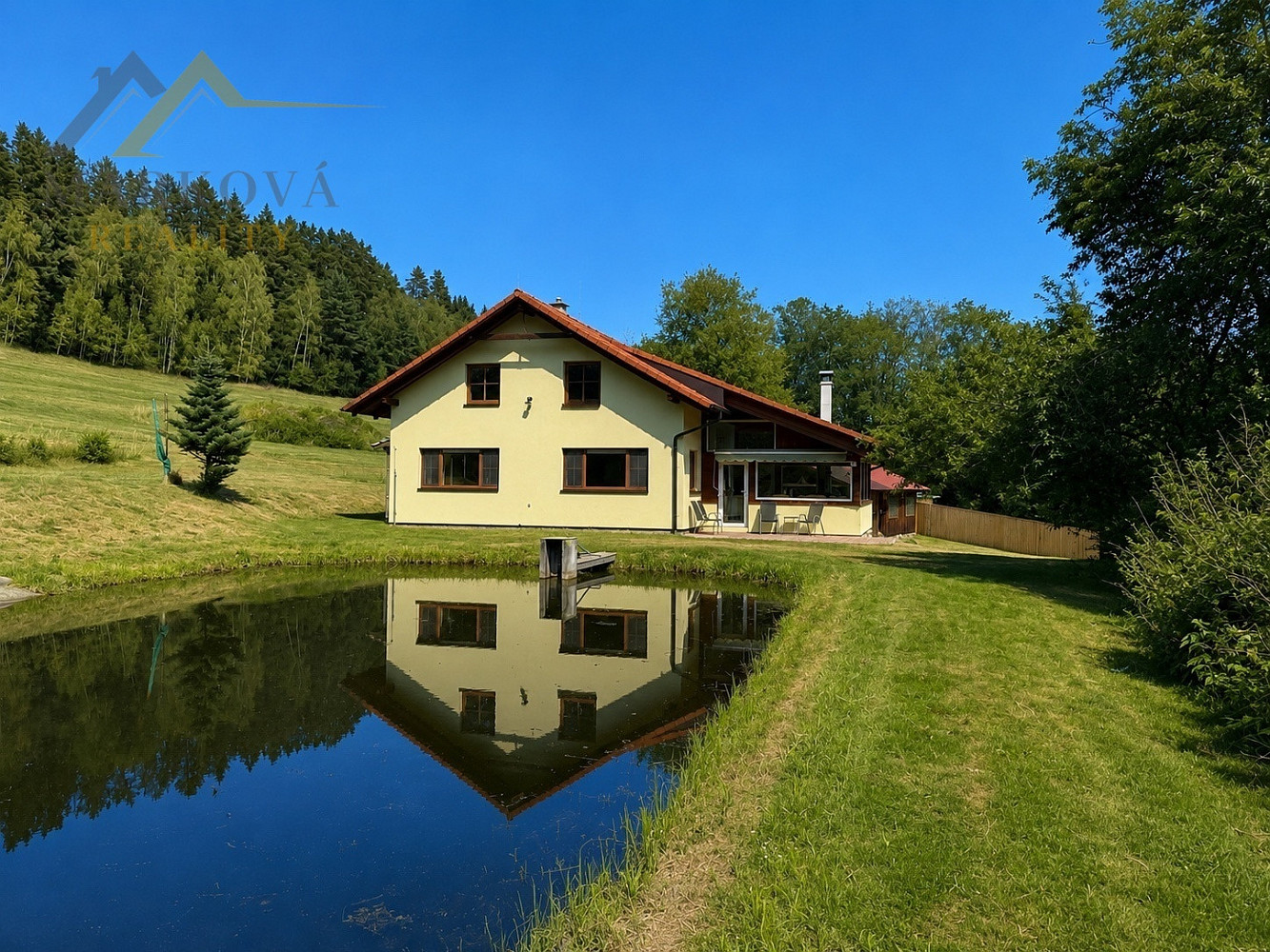 Prodej domu 219 m² s pozemkem 4 179 m²