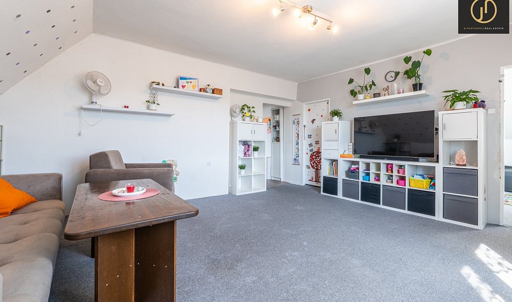 Prodej domu 167 m² s pozemkem 839 m², Nový Knín – náhled fotky 17