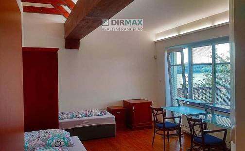 Pronájem pokoje 30 m², Dobřanská, Plzeň - Valcha