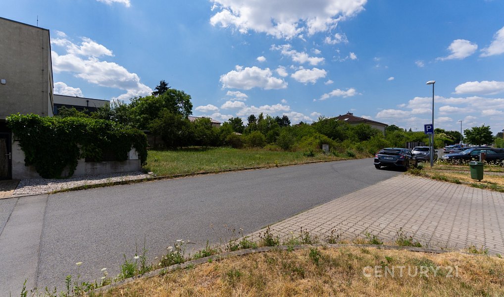 Prodej stavebního pozemku 553 m², Praha – náhled fotky 9