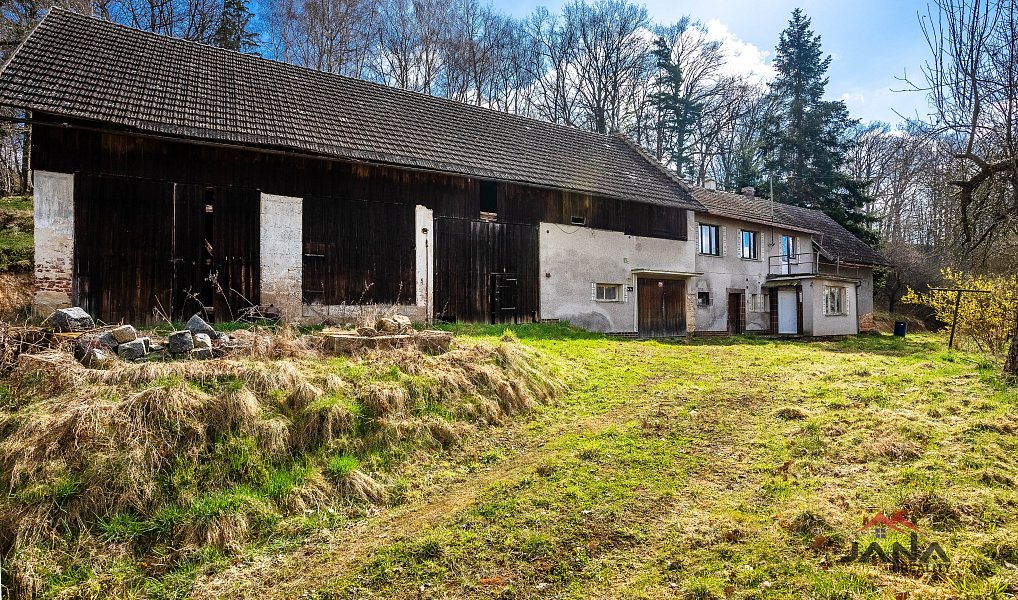 Prodej domu 190 m² s pozemkem 1 966 m², Mírová pod Kozákovem – náhled fotky 15