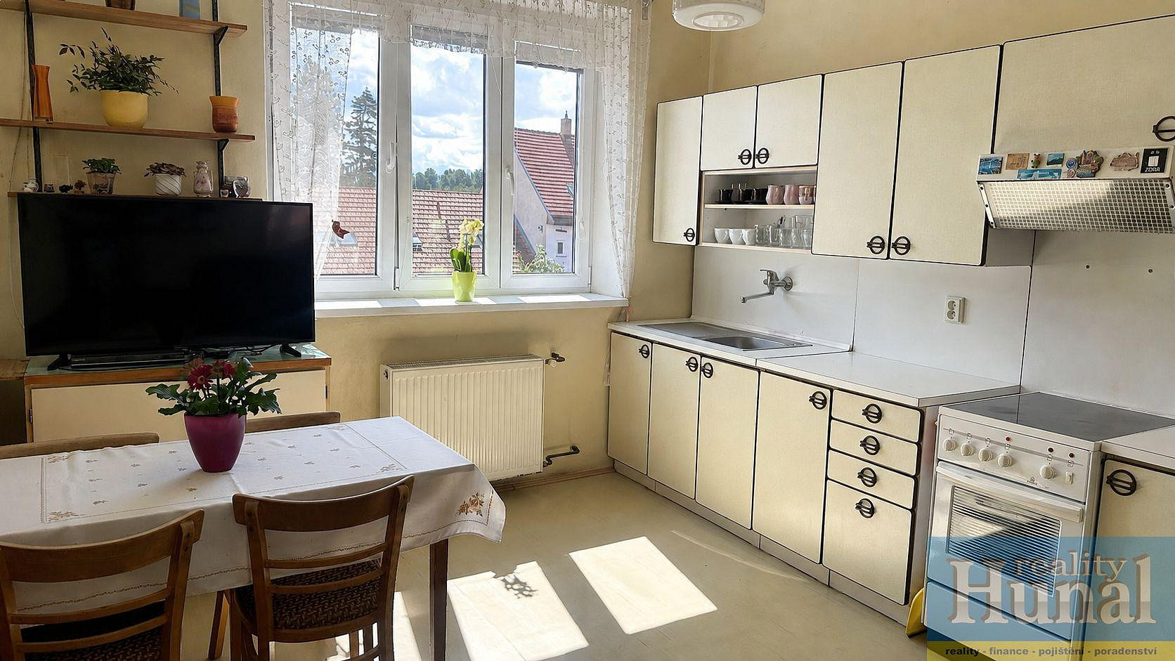 Prodej domu 201 m² s pozemkem 263 m² – fotografie 2