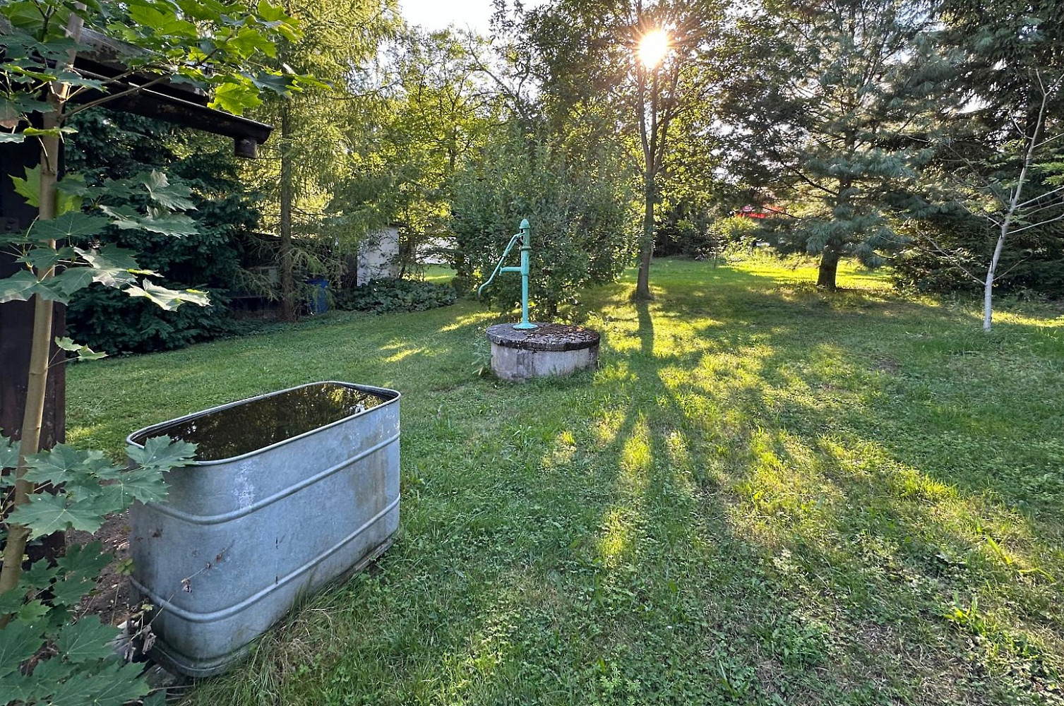 Prodej stavebního pozemku 1 018 m² – fotografie 5