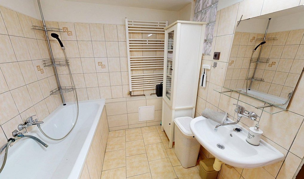 Prodej domu 157 m² s pozemkem 1 345 m², Bělá pod Bezdězem – náhled fotky 18