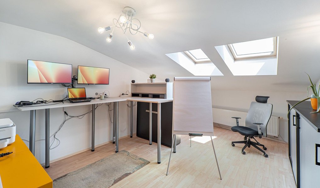 Prodej domu 319 m² s pozemkem 300 m², Sluhy – náhled fotky 17
