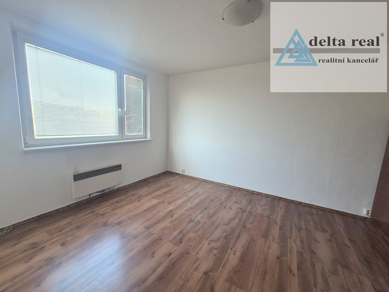 Pronájem bytu 2+1 47 m² – fotografie 3
