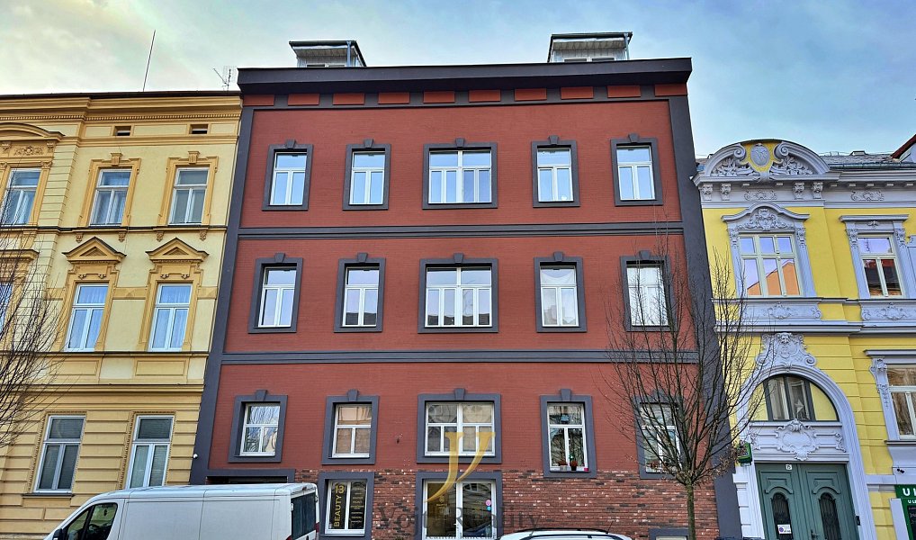 Pronájem bytu 3+kk 83 m², Olomouc – náhled fotky 2