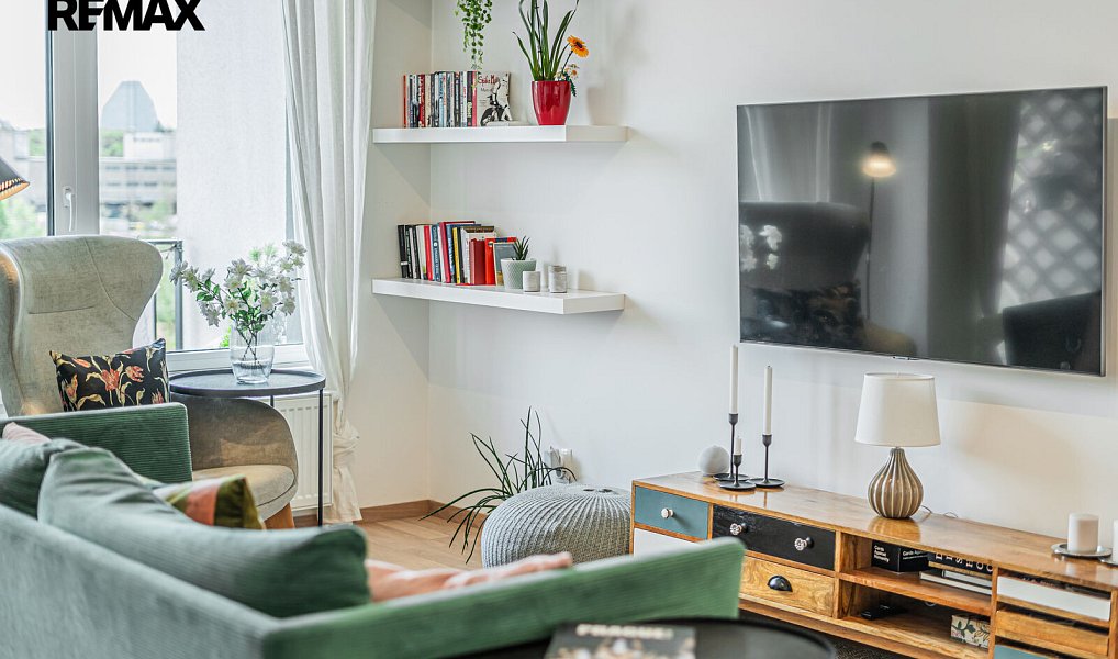 Prodej bytu 4+kk 105 m², Praha – náhled fotky 3