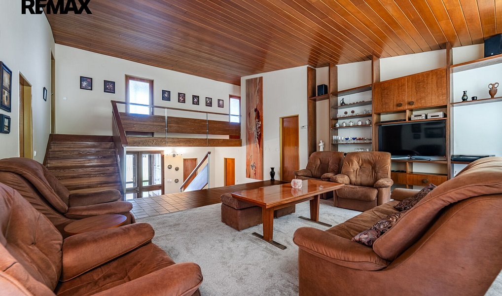 Prodej domu 160 m² s pozemkem 1 899 m², Lipov – náhled fotky 7