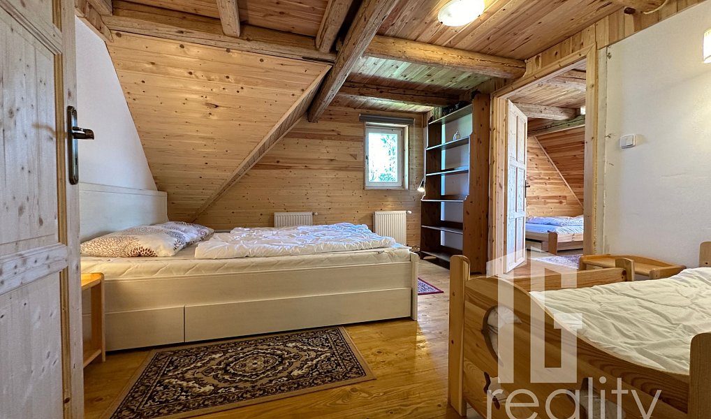 Prodej domu 211 m² s pozemkem 1 458 m², Klíny – náhled fotky 7