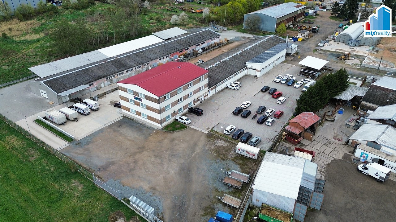 Pronájem kanceláře 28 m² — photo 2