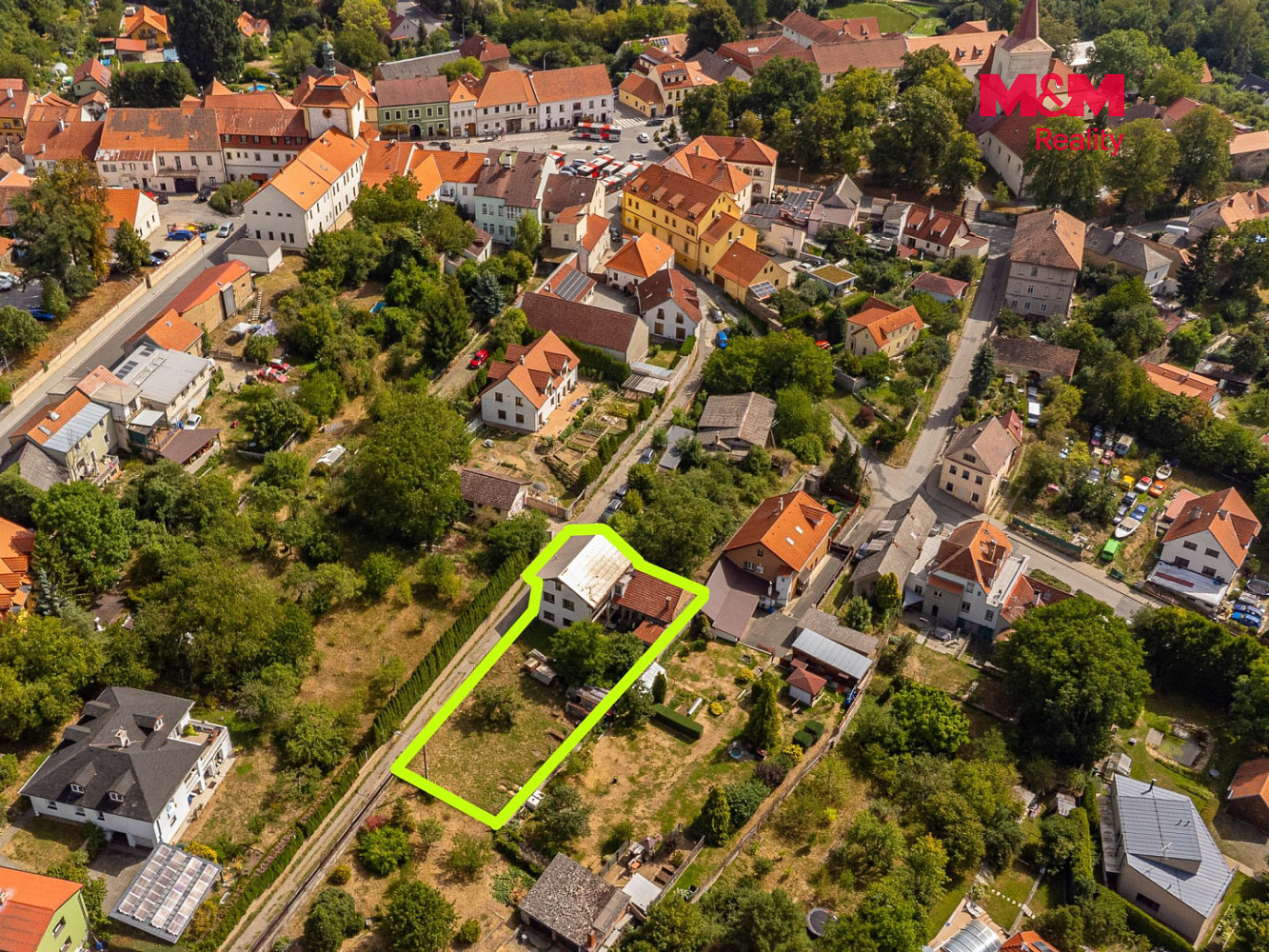 Prodej domu 140 m² s pozemkem 694 m² – fotografie 2