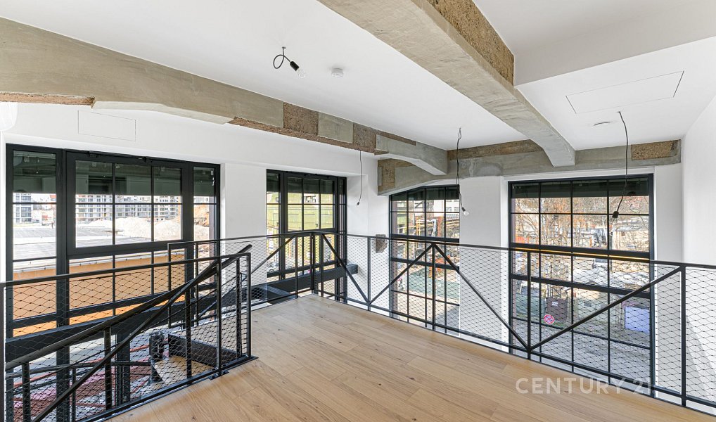 Prodej bytu 4+kk 111 m², Praha – náhled fotky 2