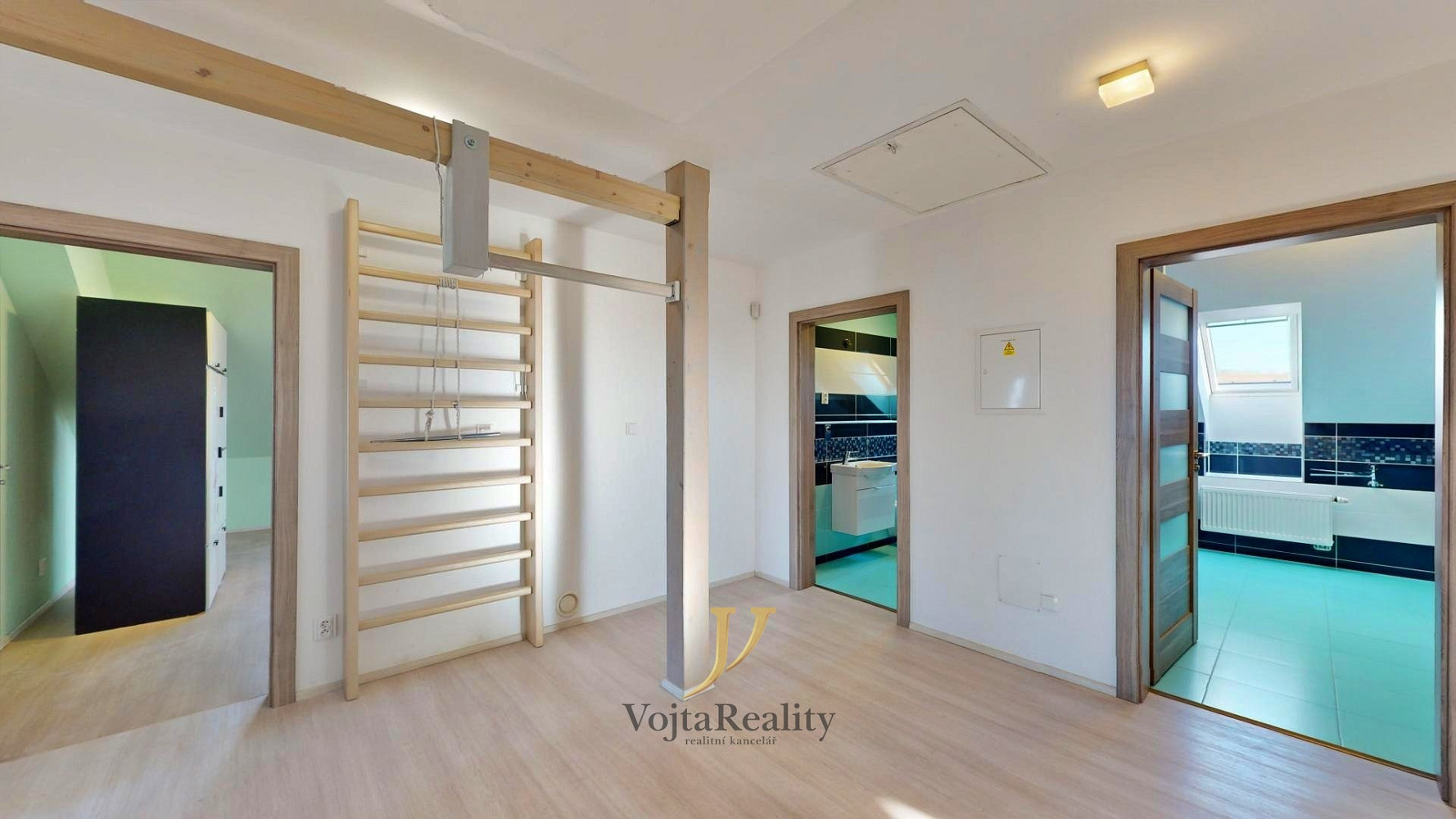 Pronájem bytu 4+kk 105 m² – fotografie 4