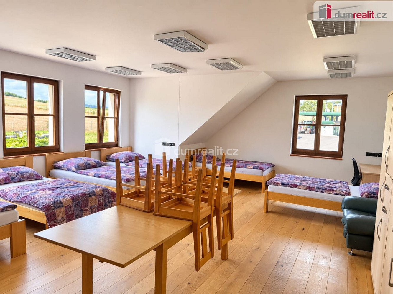 Pronájem komerčního objektu (jiného typu) 45 m² – fotografie 2