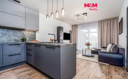 Prodej domu 78 m² s pozemkem 428 m², Podlešín, okres Kladno