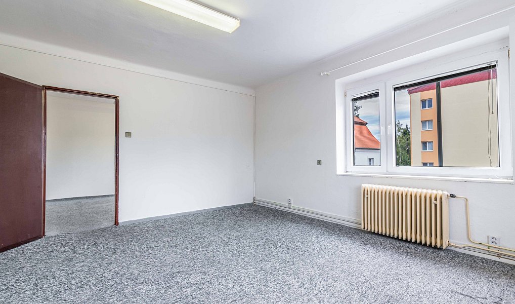 Pronájem kanceláře 42 m², Rakovník – náhled fotky 8