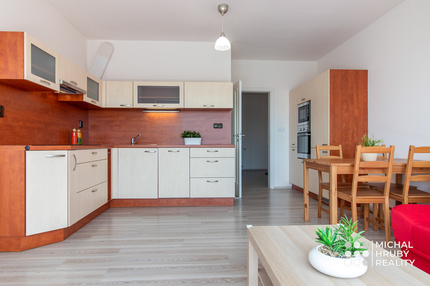 Pronájem bytu 2+kk 52 m² - Widok 4