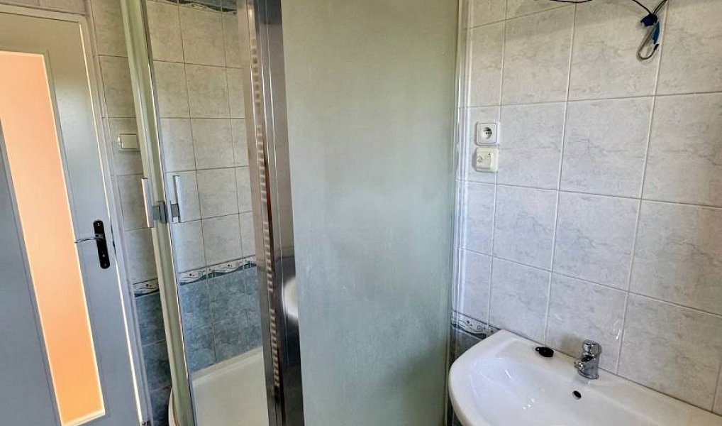 Prodej domu 214 m² s pozemkem 1 172 m², Řehenice – náhled fotky 7