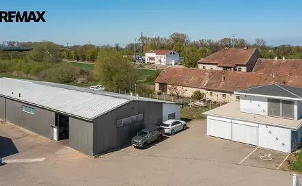 Prodej skladovacích prostor 700 m², Chroustovice, okres Chrudim