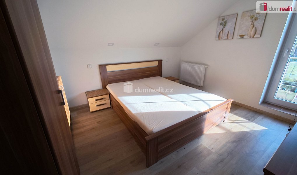 Prodej domu 300 m² s pozemkem 1 427 m², Bystřice – náhled fotky 9