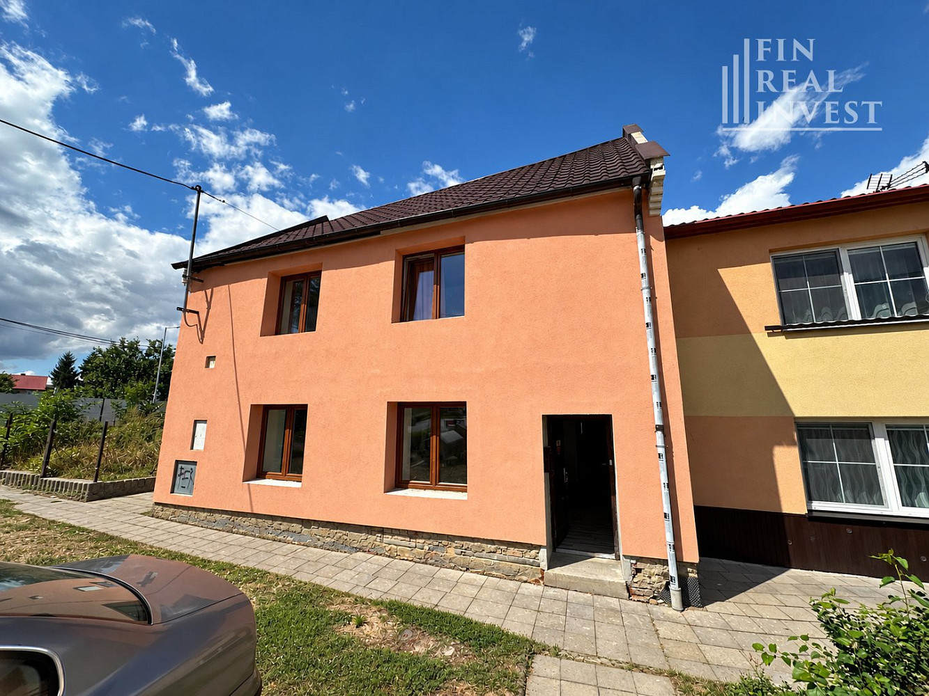Prodej domu 200 m² s pozemkem 300 m²
