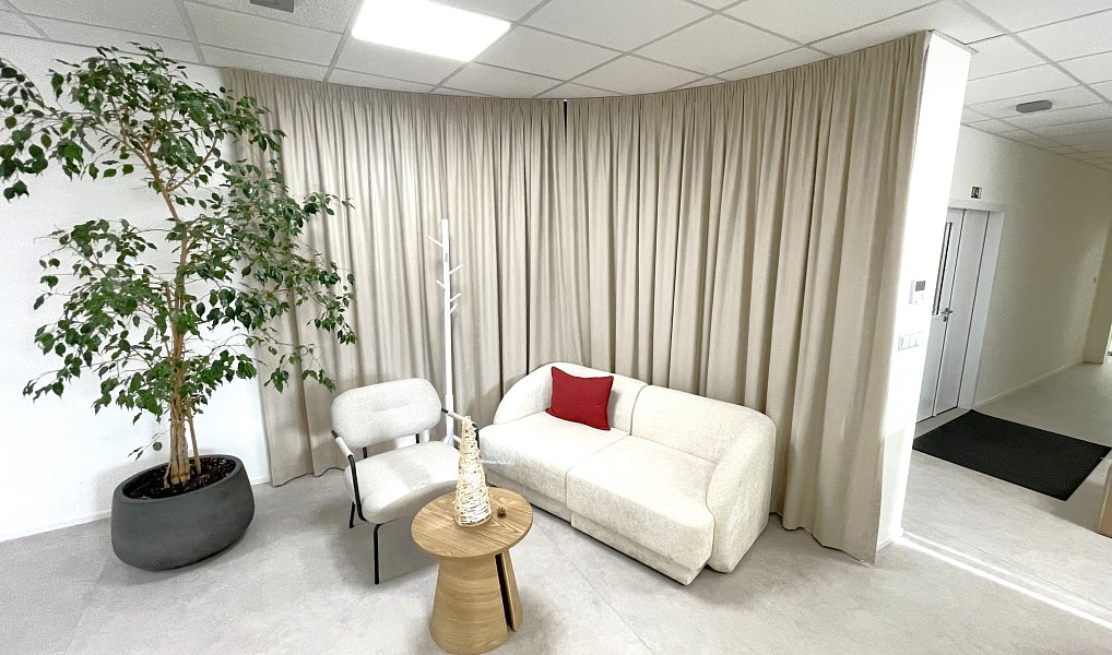 Pronájem kanceláře 1 252 m², Praha – náhled fotky 4
