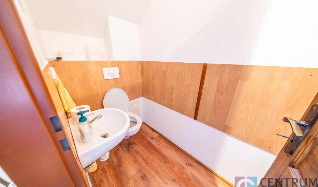 Prodej chaty/chalupy 267 m² s pozemkem 1 671 m², Obrubce – náhled fotky 21