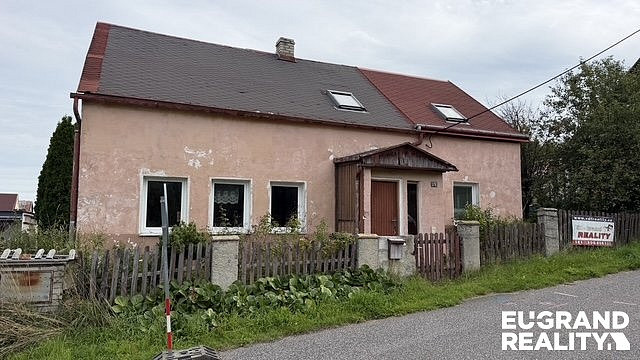 Prodej domu 150 m² s pozemkem 522 m² – fotografie 2