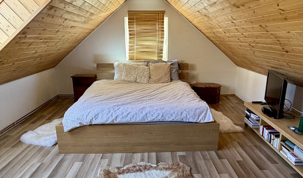 Prodej domu 214 m² s pozemkem 611 m², Stará Huť – náhled fotky 26
