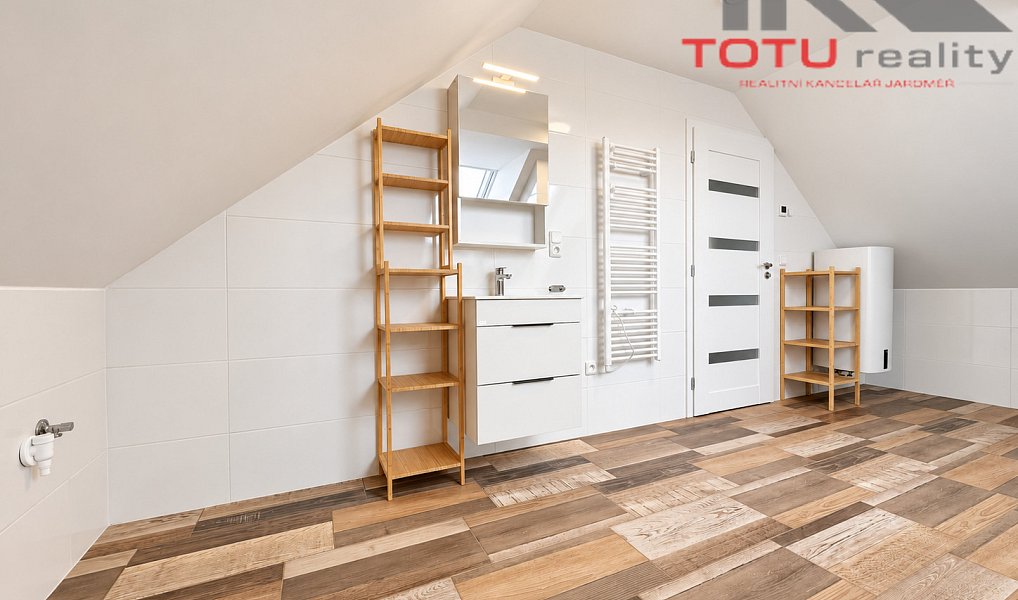 Pronájem bytu 1+kk 45 m², Černožice – náhled fotky 5