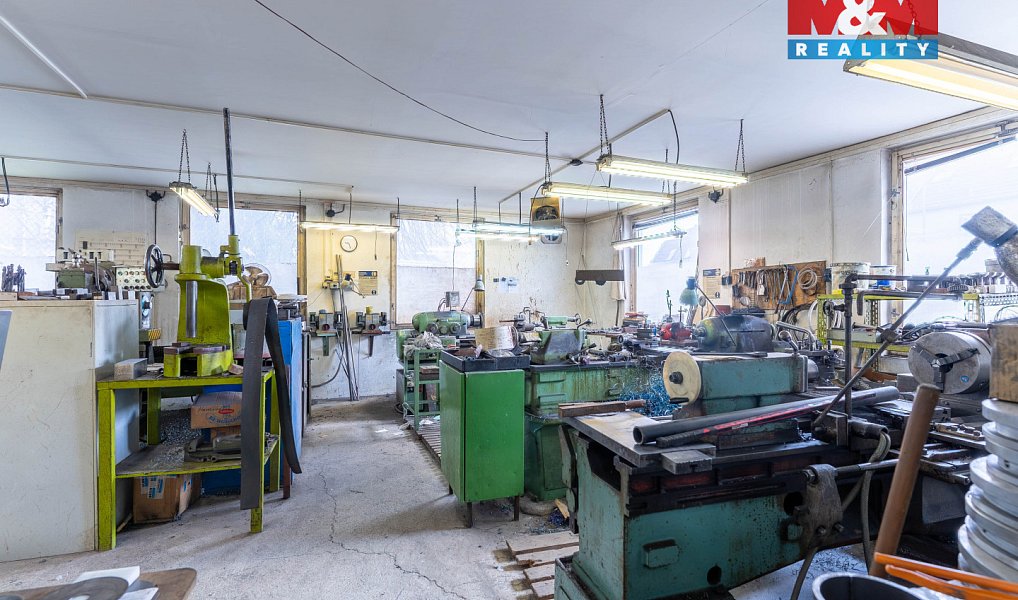 Prodej výrobních prostor 180 m², Bedihošť – náhled fotky 17