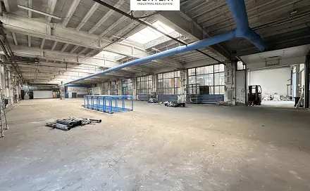 Pronájem skladovacích prostor 4 905 m², U továren, Praha 10 - Hostivař