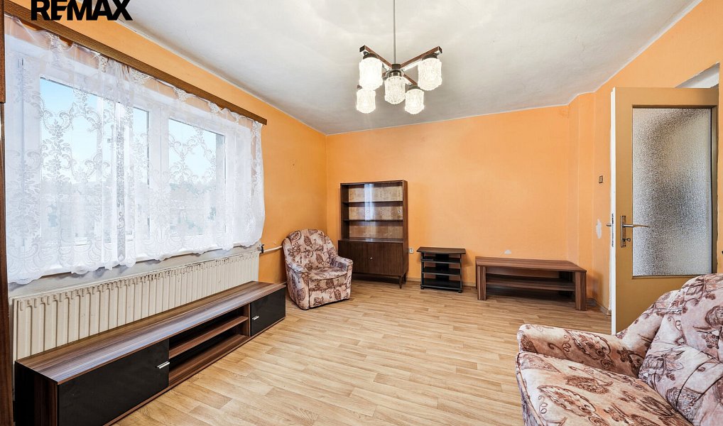 Prodej domu 145 m² s pozemkem 823 m², Košťany – náhled fotky 11