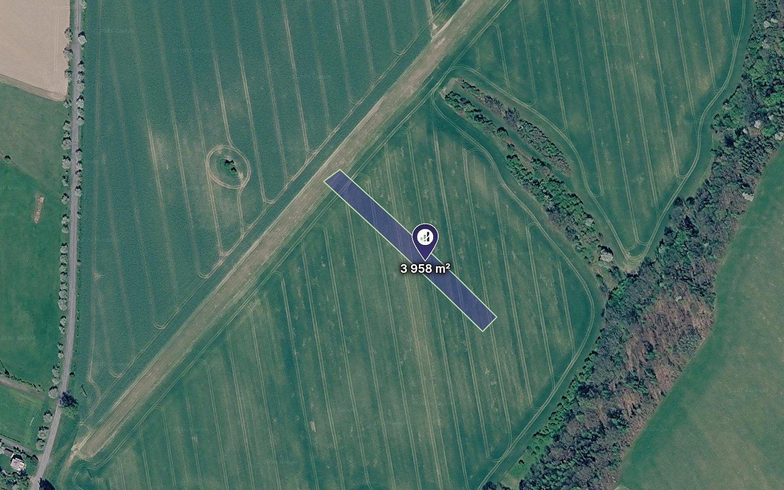 Prodej pole 3 958 m² rezervováno