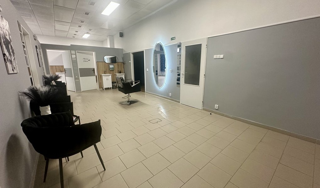 Pronájem obchodních prostor 4 m², Liberec – náhled fotky 2