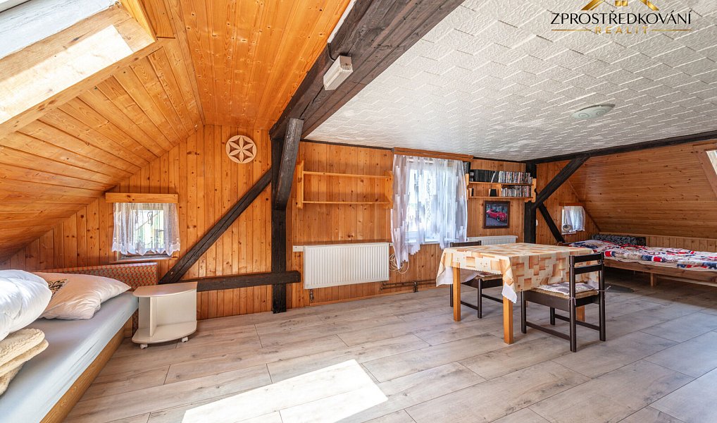 Prodej domu 250 m² s pozemkem 382 m², Abertamy – náhled fotky 3