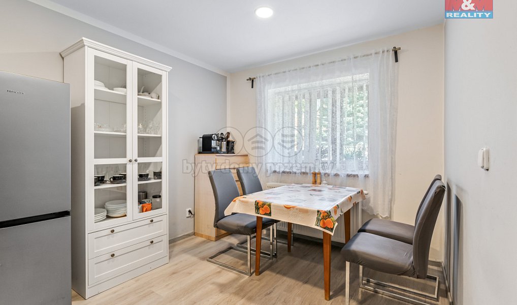Prodej domu 140 m² s pozemkem 375 m², Vražkov – náhled fotky 2