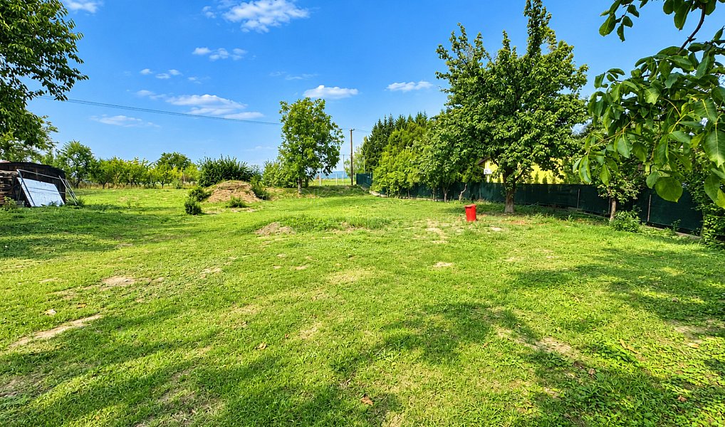 Prodej stavebního pozemku 882 m², Újezd – náhled fotky 3