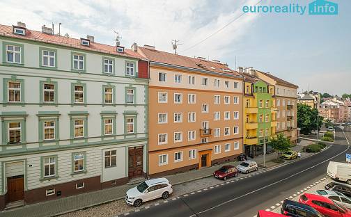 Prodej bytu 2+1 68 m², Vítězná, Karlovy Vary - Drahovice