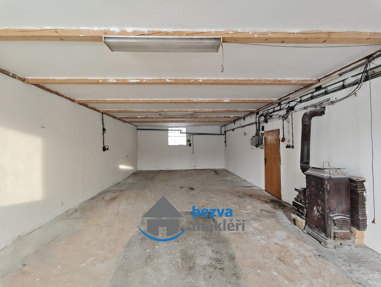 Pronájem výrobních prostor 118 m² – fotografie 2
