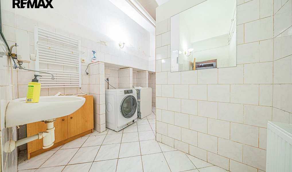 Prodej domu 249 m² s pozemkem 460 m², Praha – náhled fotky 41