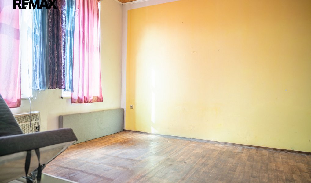 Prodej nájemního domu, činžáku 590 m², Duchcov – náhled fotky 17