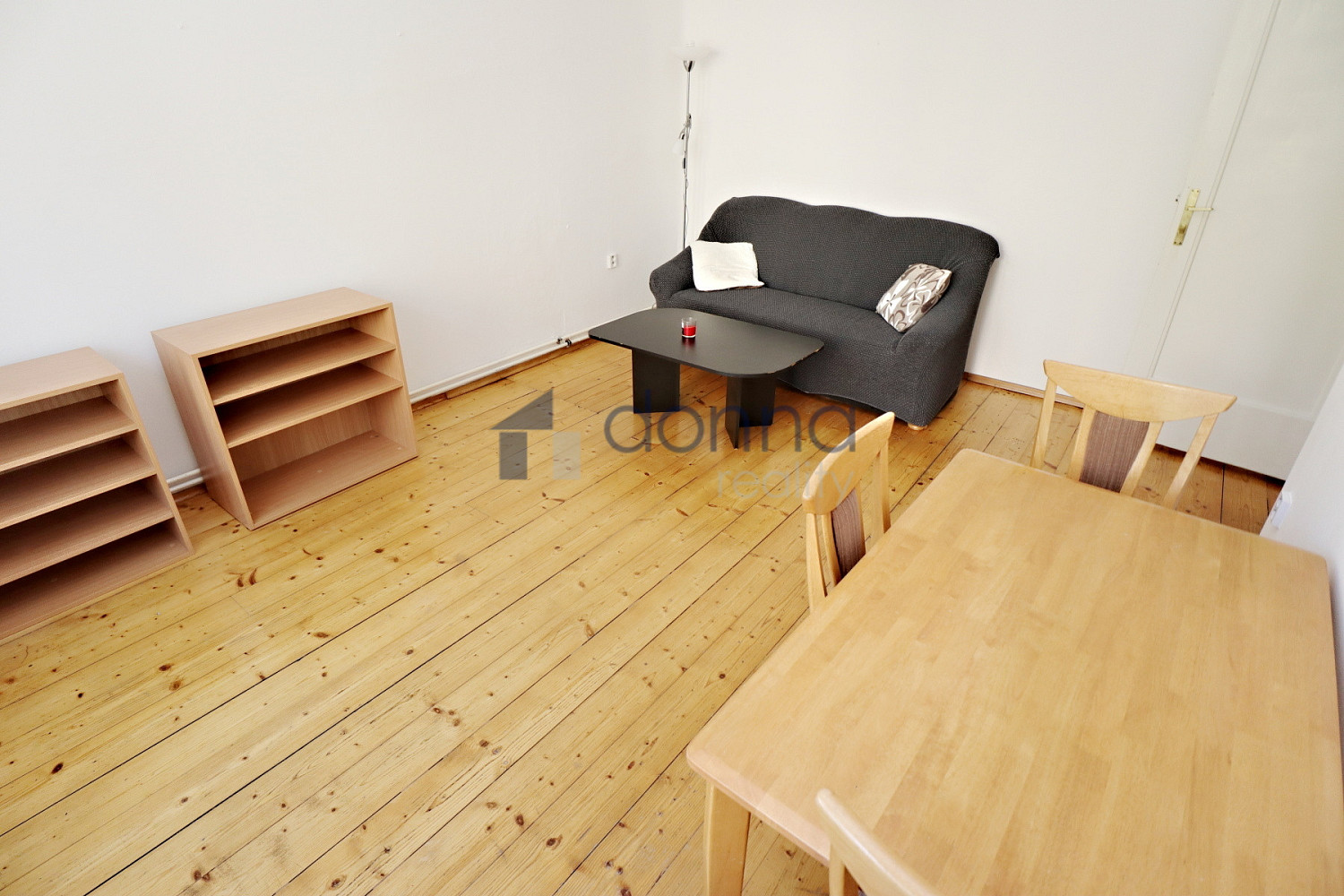 Pronájem bytu 2+kk 54 m² — photo 2