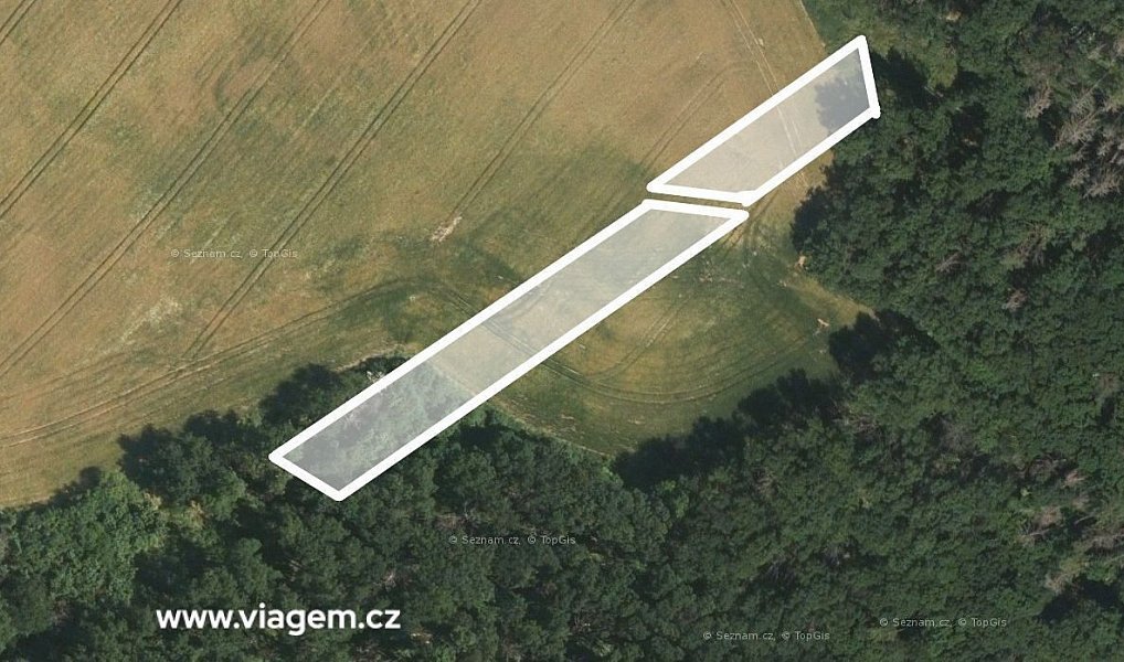 Prodej pole 1 653 m², Omice – náhled fotky 2