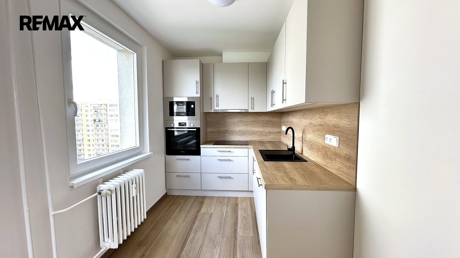Prodej bytu 3+1 62 m² — photo 2