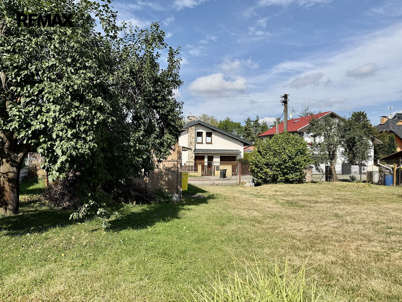 Pronájem zahrady 818 m² s chatou a garáží, Rokycany – další