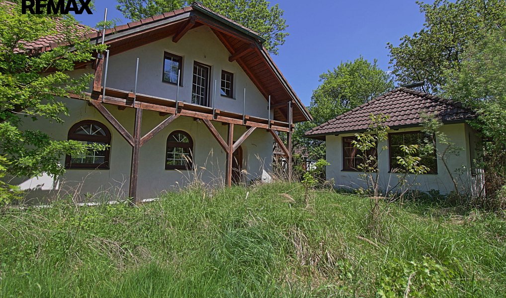 Prodej stavebního pozemku 3 346 m², Jílovice – fotka 1 z 26