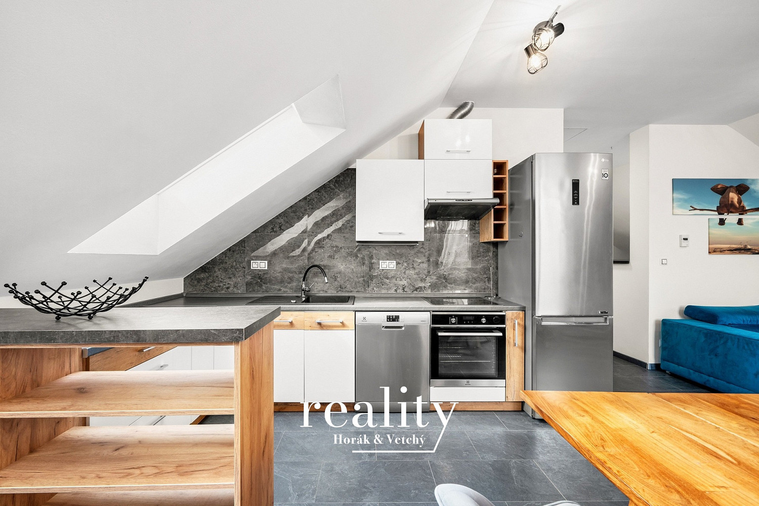 Prodej bytu 3+kk 76 m² – pohled 5
