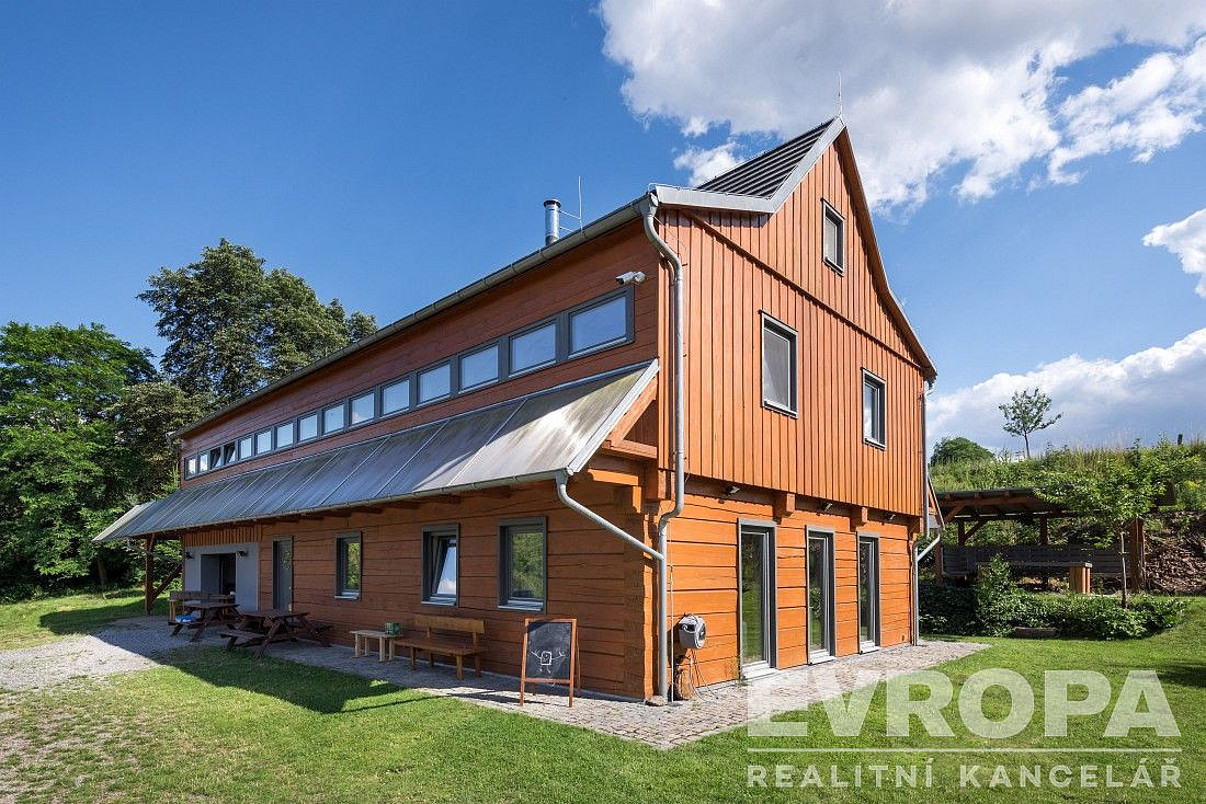 Prodej nájemního domu, činžáku 260 m² – pohled 3
